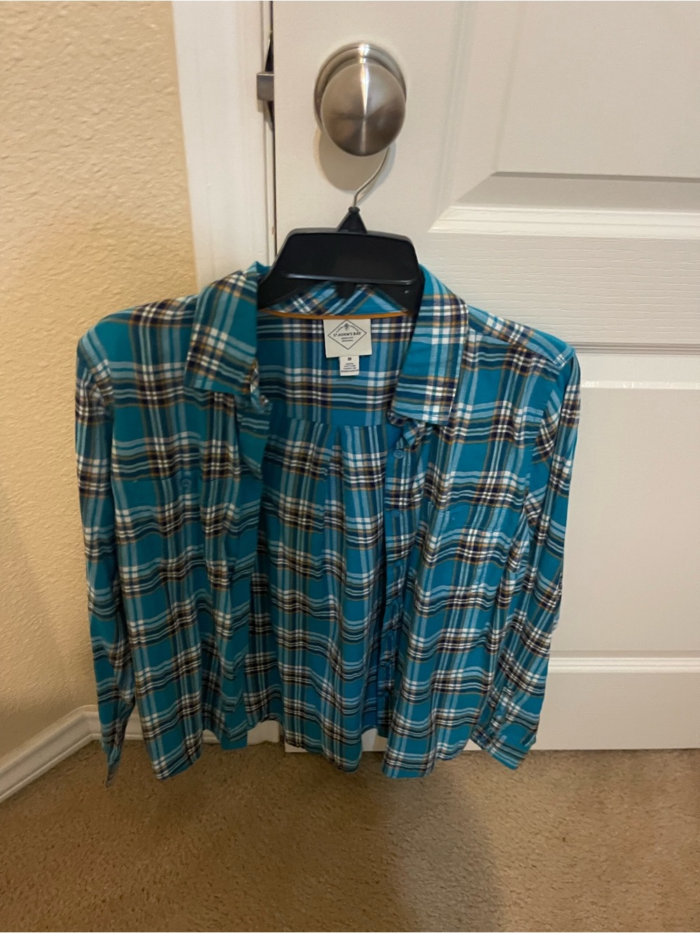 St. John’s Bay Teal Plaid Button-Up  new with tags Shirt